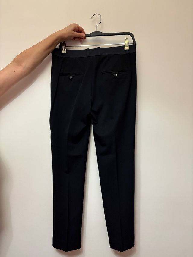 Pantalón y camisa rayas azul marino