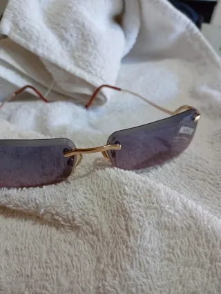 Occhiali da sole Moschino oro viola