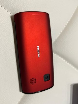 Caja Nokia 500 + 2 Carcasas