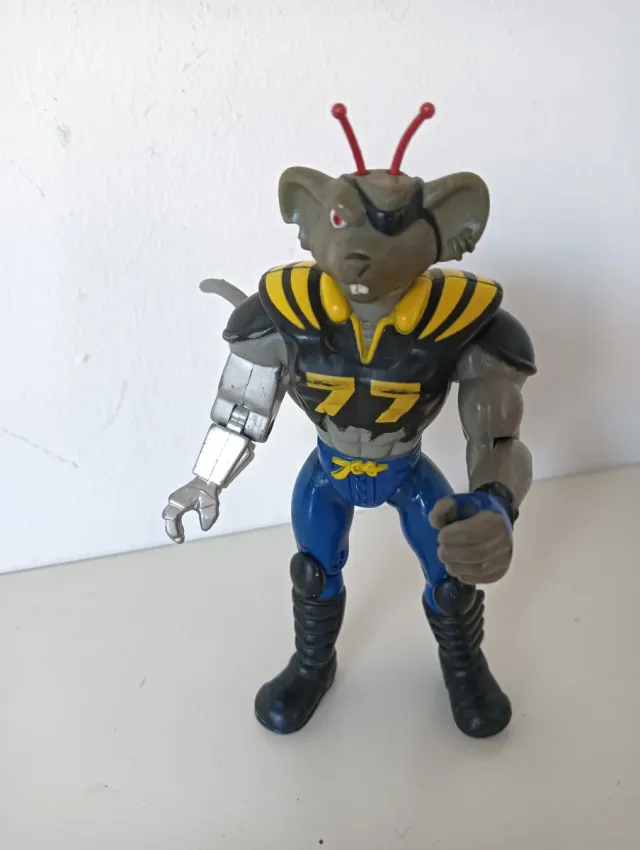 Muñeco Modo Motorratones de Marte