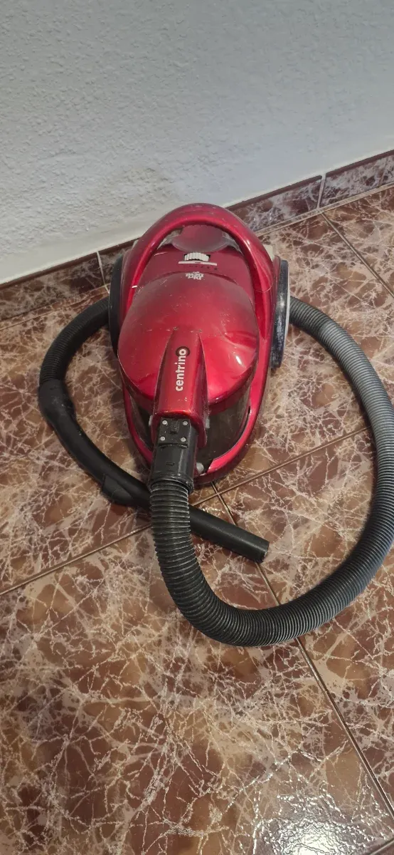 Aspiradora Centrino Roja