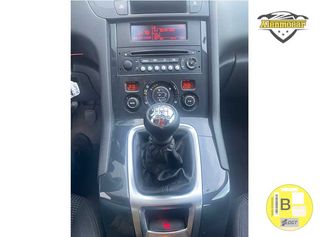 Peugeot 5008 AÑO 2014 7 PLAZAS