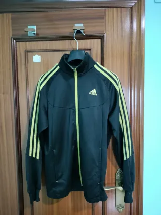 Sudadera Adidas Negra y Dorada Retro