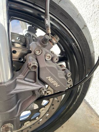 Horquilla delantera invertida Suzuki GS 500.