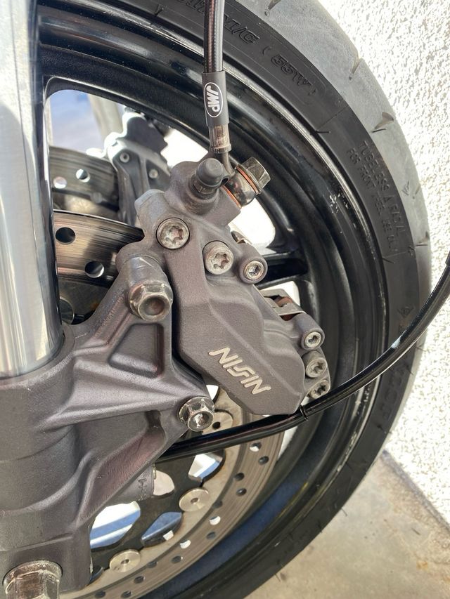 Horquilla delantera invertida Suzuki GS 500.