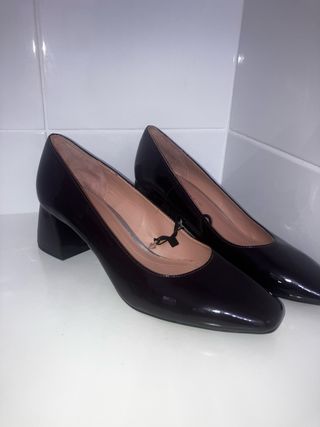 Zapatos Zara Charol Marrón Talla 39 Nuevos