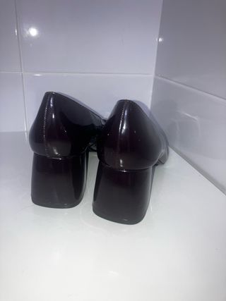Zapatos Zara Charol Marrón Talla 39 Nuevos