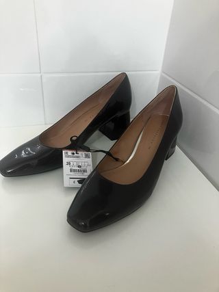 Zapatos Zara Charol Marrón Talla 39 Nuevos