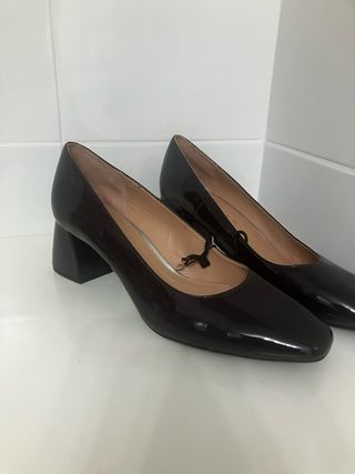 Zapatos Zara Charol Marrón Talla 39 Nuevos