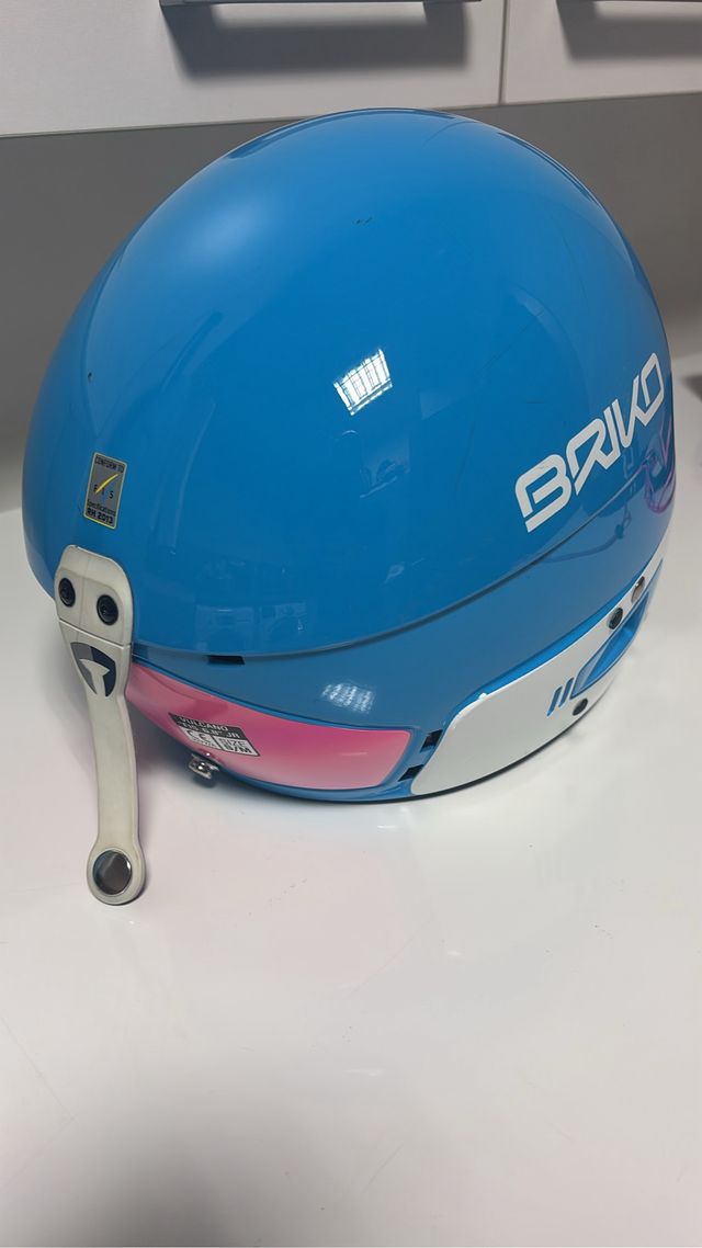 Casco BRIKO FIS
