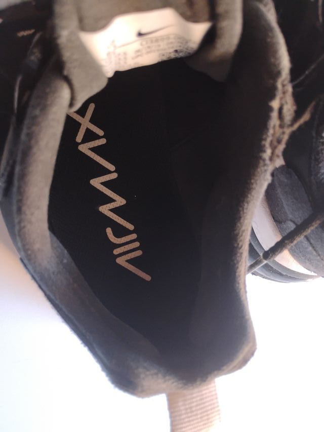 Nike Air Max 270 Negro/Blanco