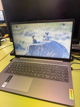 Portátil Lenovo Gris/Plateado