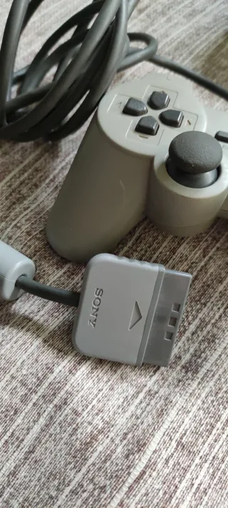 PlayStation 1 + 2 mandos