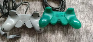 PlayStation 1 + 2 mandos