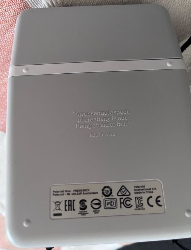 Polaroid Now Cámara Instantánea Blanca
