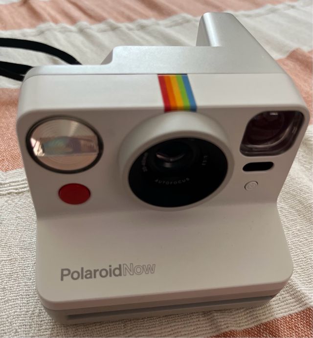 Polaroid Now Cámara Instantánea Blanca