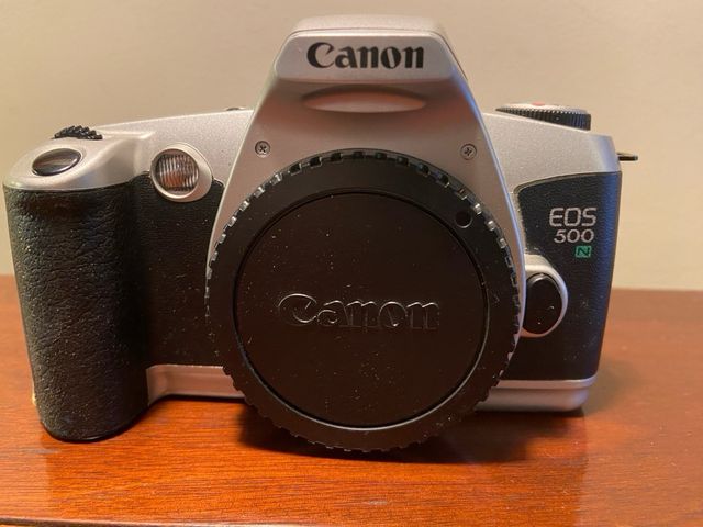 Camara canon eos 500