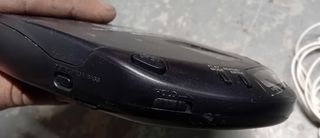 Lettore CD Sony Discman e Cuffie Bianche