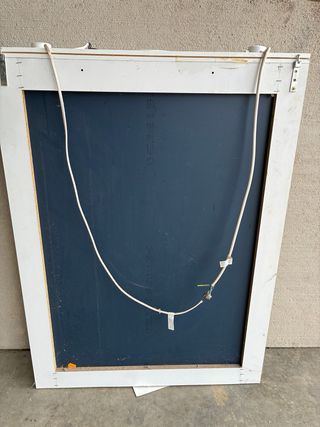 Espejo baño 77x105 con visera y 2 focos USADO