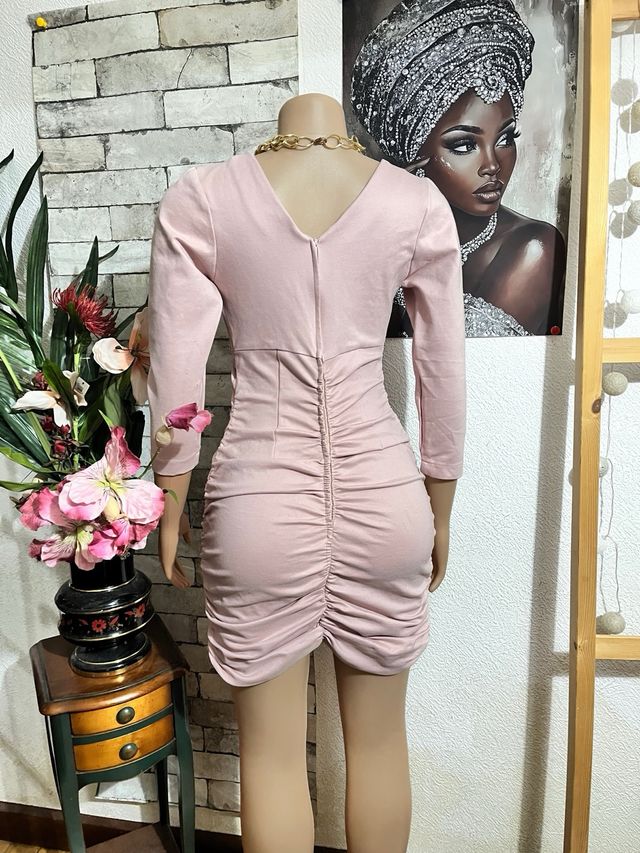 Vestido rosa  ajustado