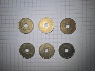 Lote 6 monedas 25 pesetas con agujero