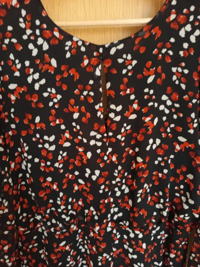 Vestido Zara Estampado Negro Rojo Talla XL