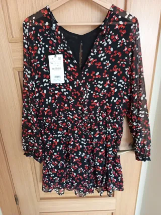 Vestido Zara Estampado Negro Rojo Talla XL