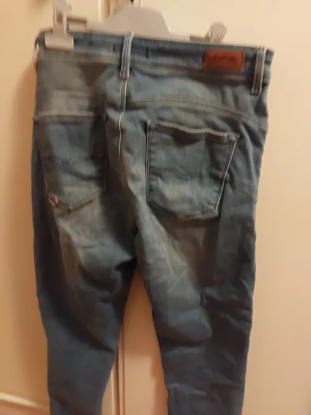 Vaqueros Salsa niño Talla W32/L30 y W32/L32