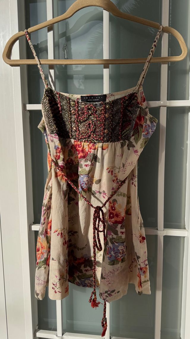 Conjunto Twin Set floral tamanho XS como novo