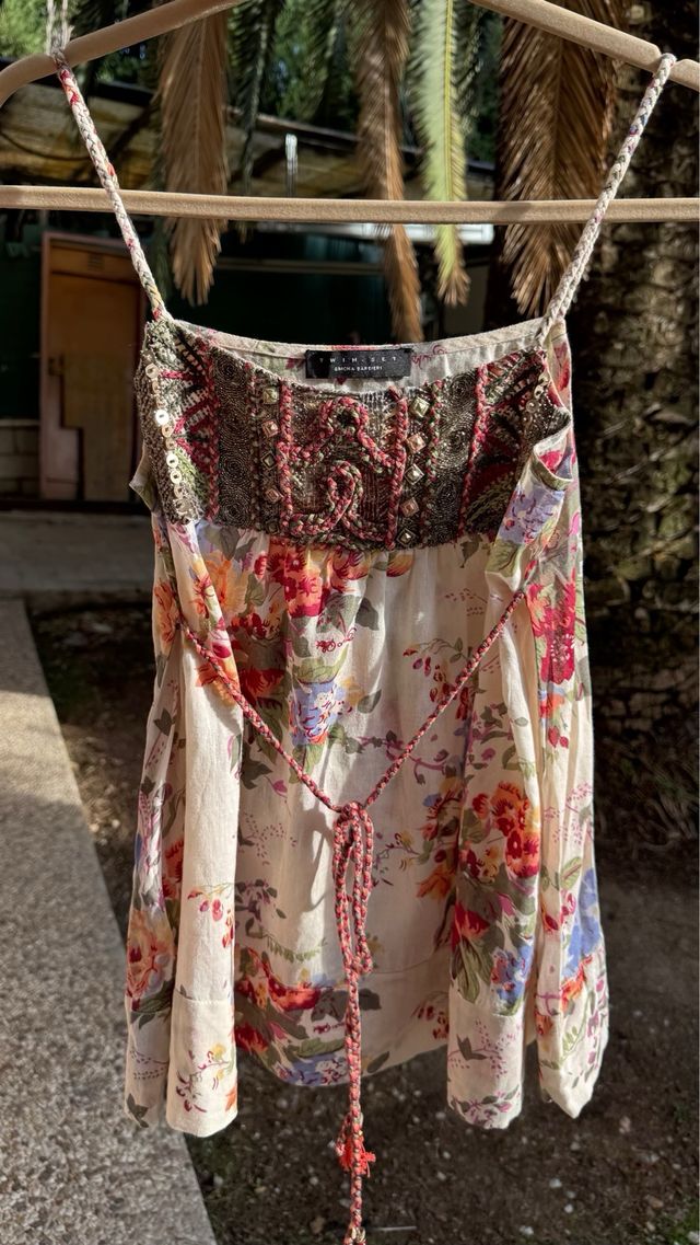 Conjunto Twin Set floral tamanho XS como novo