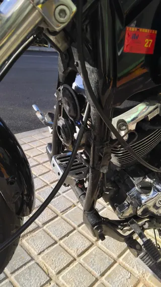 Yamaha Drag Star 650 Custom Negra