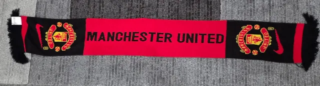 Bufanda Oficial Manchester United Nike