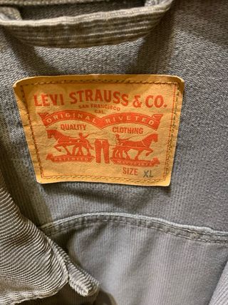 Cazadora Levi's pana fina gris XL