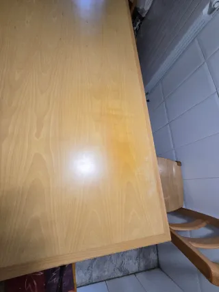 Mesa de comedor/cocina de madera