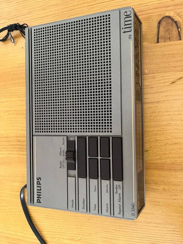 Radio despertador Philips vintage