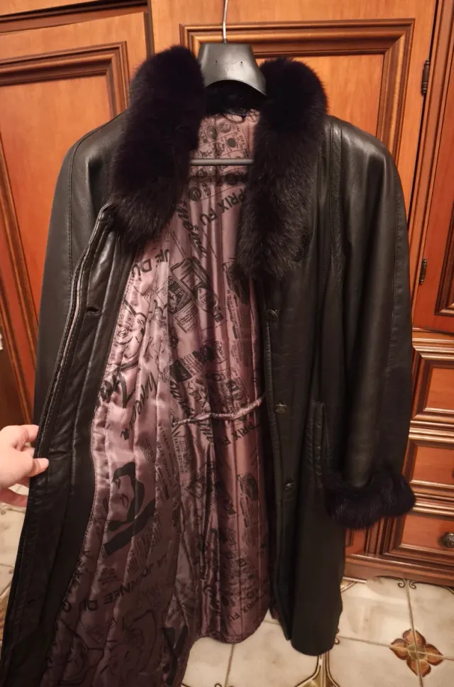 Cappotto donna in vera pelle nero con pelliccia