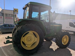 Tractor John Deere 6300