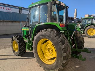 Tractor John Deere 6300