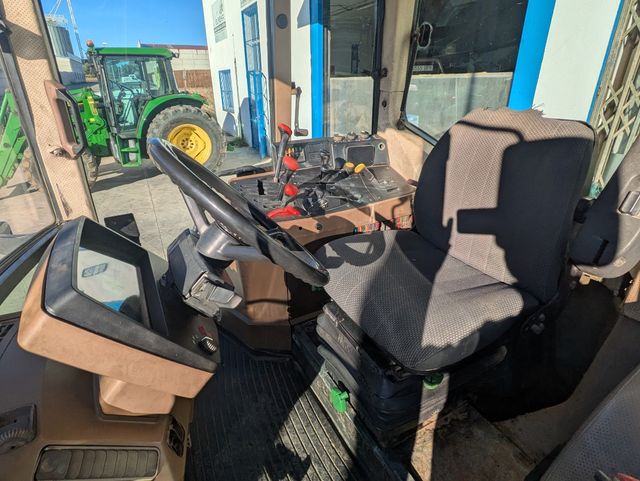 Tractor John Deere 6300