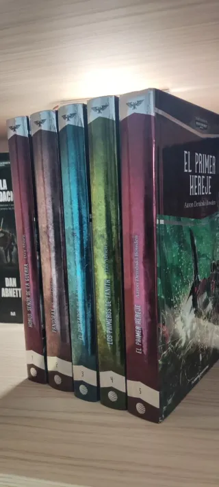 Colección Warhammer tapa dura Planeta deAgostini