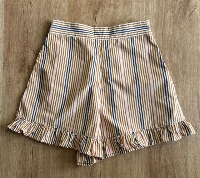 Calça Curta Listrada See by Chloe Tamanho XS