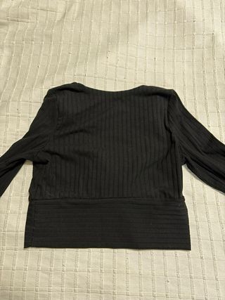 Top fiesta manga larga negro