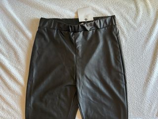 LEGGINGS EFECTO PIEL NUEVAS S/M