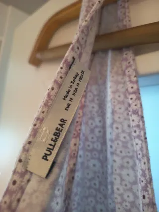 Vestido Pull&Bear floral rosa talla M