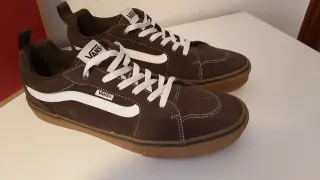 Zapatillas Vans Marrones y Blancas