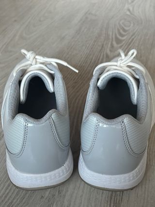 Zapatos de golf blancos y grises Talla 40