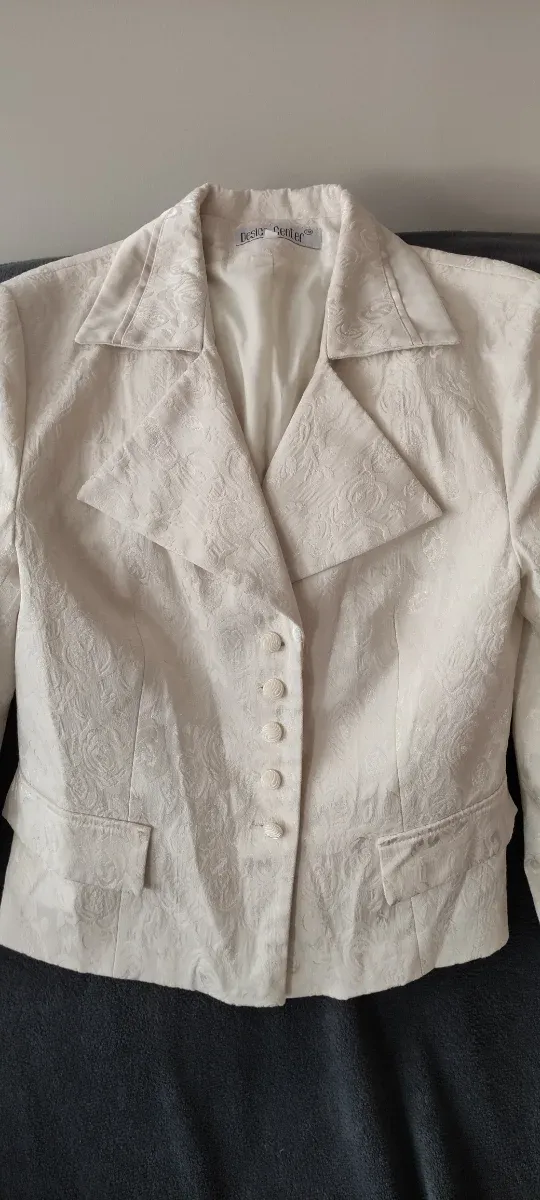 Chaqueta de ceremonia Desing-Center