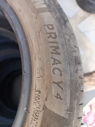 Neumático Michelin Primacy 4