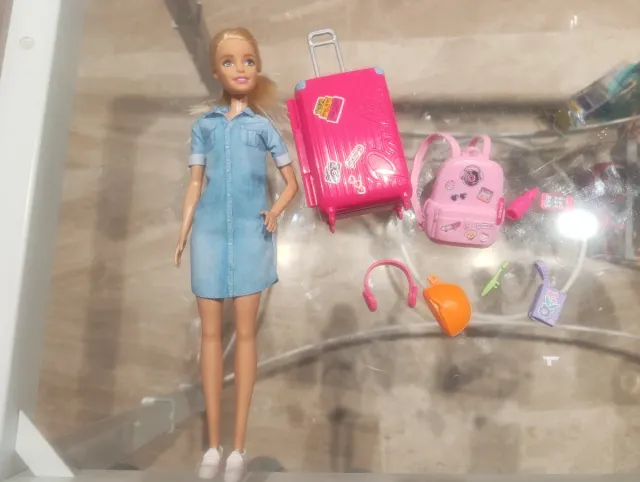 Barbie Viaje Maleta Accesorios