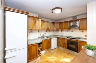 Piso en alquiler en Pajaritos - Plaza de Toros en Granada